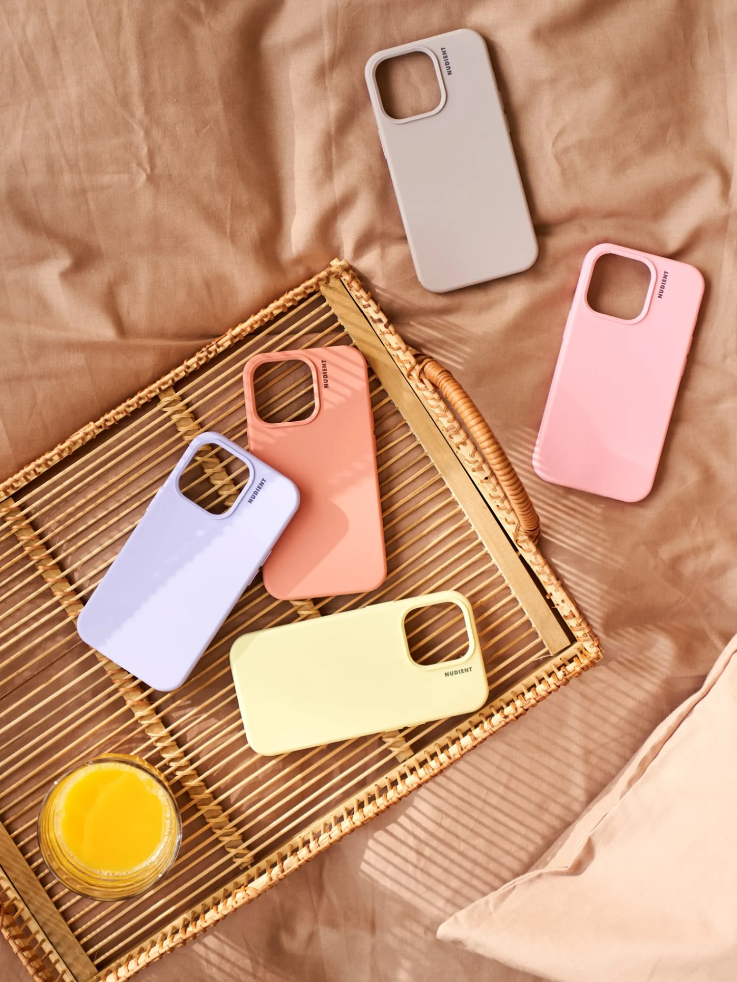 Best Base-deksel Til IPhone 15 Pro Deksel Og Vesker