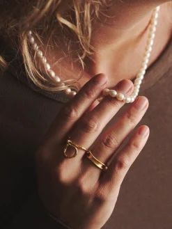 Hot Billie Slim Ring Ringer