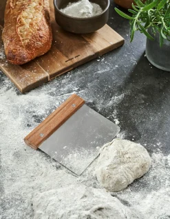 Best Deigkutter Kjøkkentilbehør