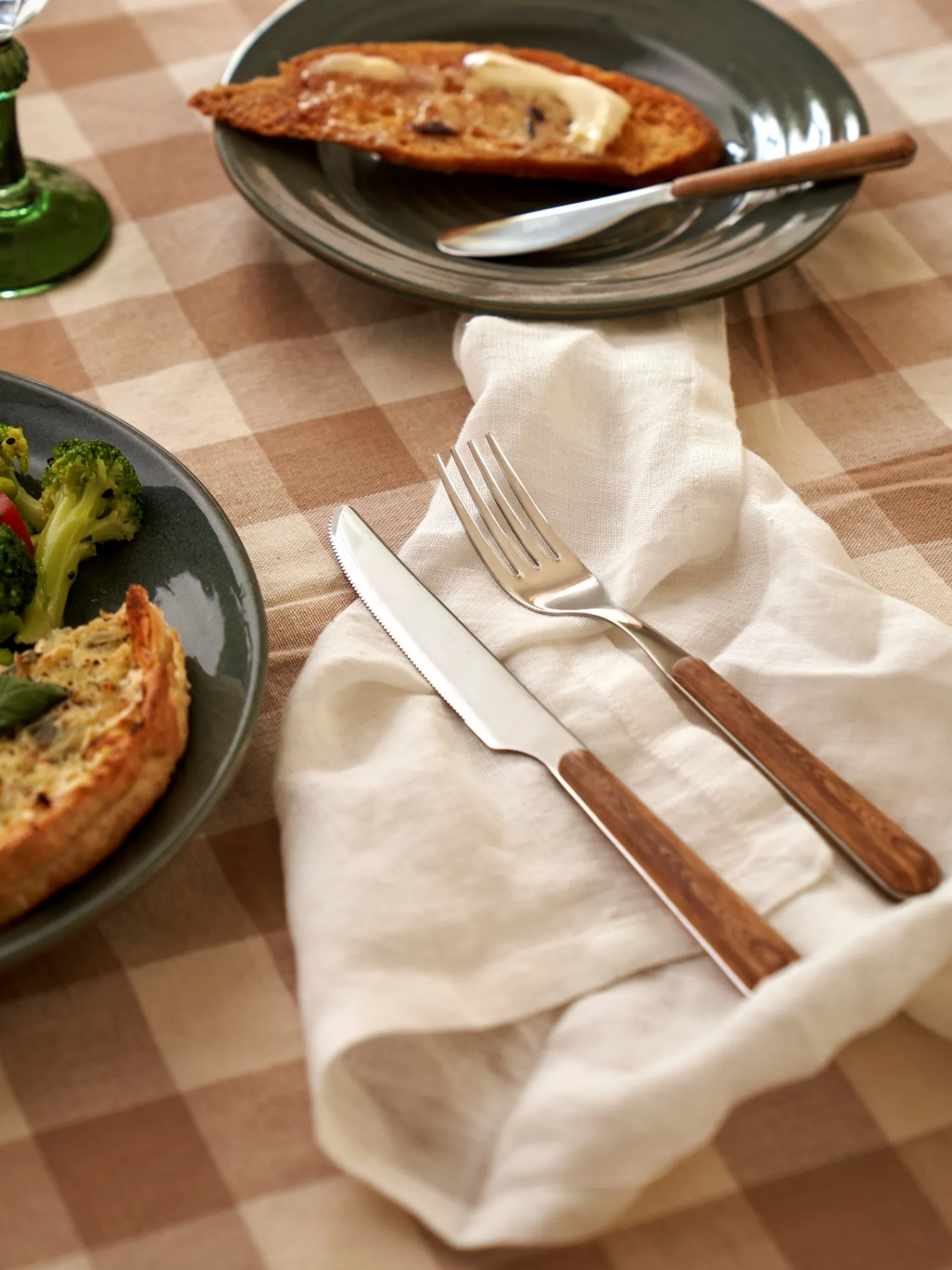 Gaffelsett Texture Legno Servise