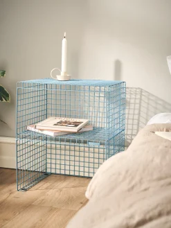 GRID SIDE TABLE Bord