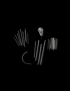 Nålesett Garn Og Sytilbehør