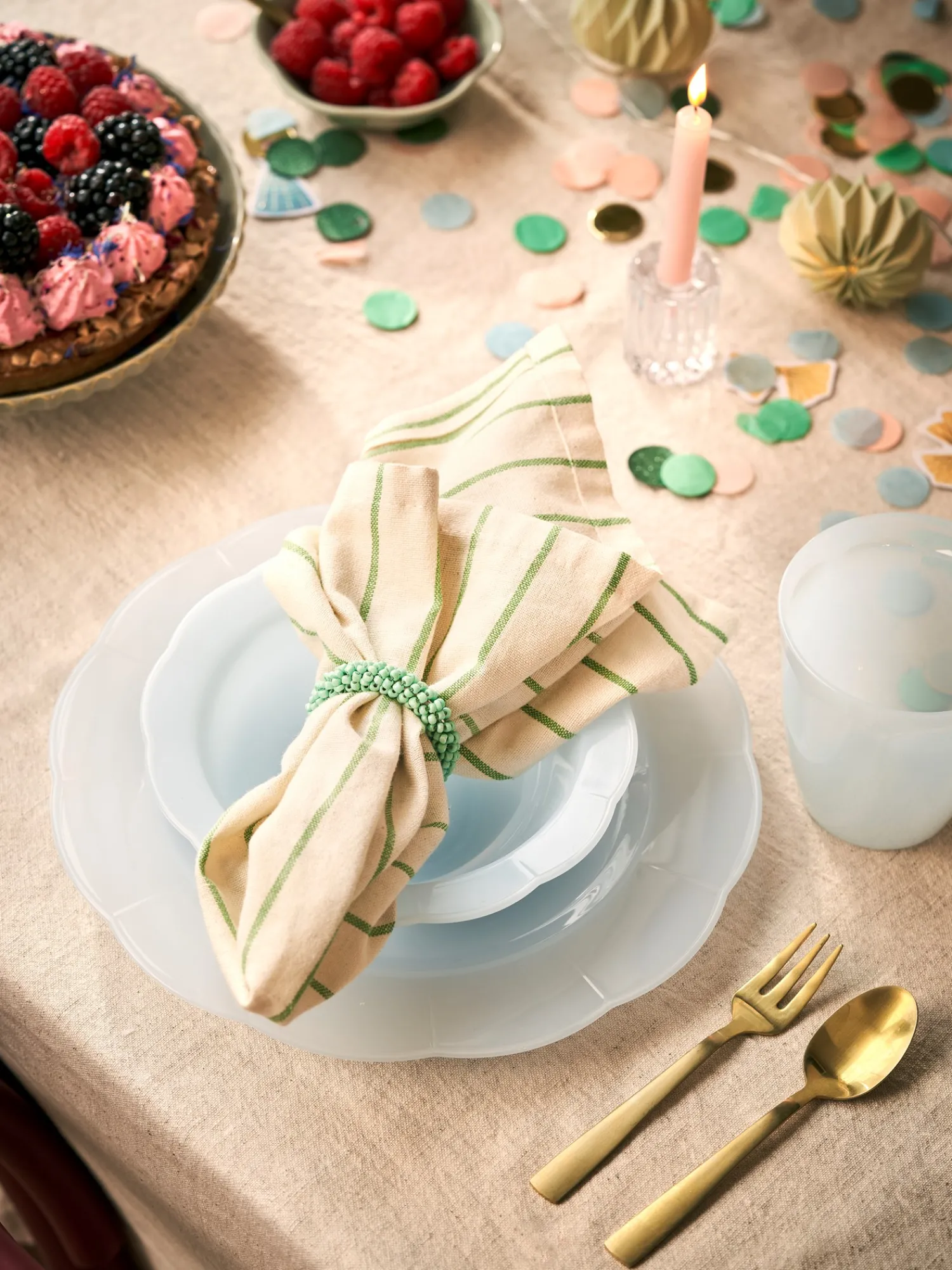 Outlet Plastskåler Til Flergangsbruk - 4 Stk BordDekking