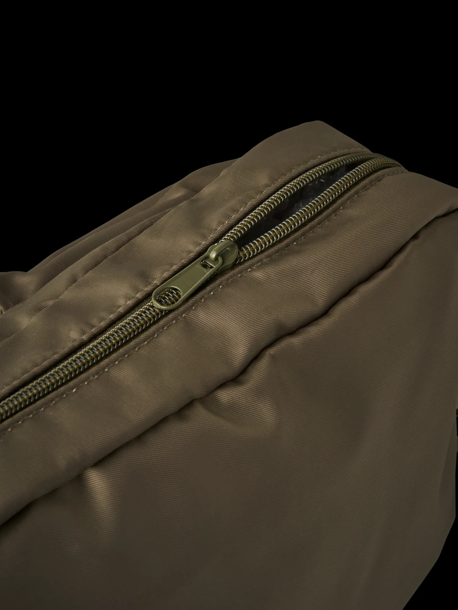 Outlet Rumpetaske Vesker