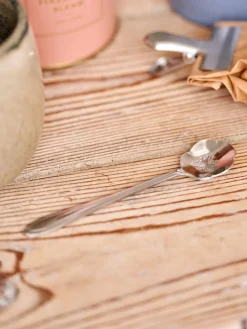 Sale Skje Formet Som En Smørblomst Servise