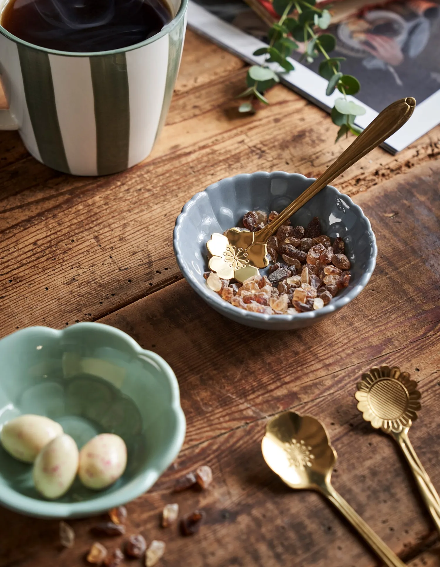 Sale Skje Formet Som En Smørblomst Servise