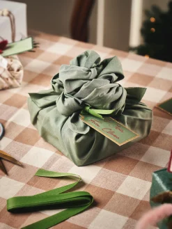 Best Stoff Til Innpakking Av Gaver Jule­Innpakning|Gavepapir