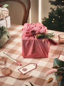 Best Stoff Til Innpakking Av Gaver Jule­Innpakning|Gavepapir