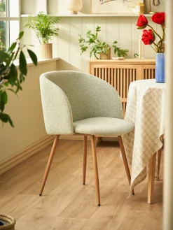 Stol Med Boucléstoff Stoler