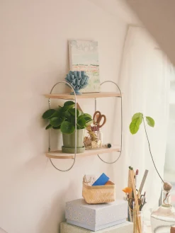 Hot Vegghylle Hyller